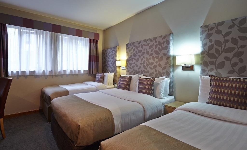 Kingfisher Townhouse Dublin Room photo